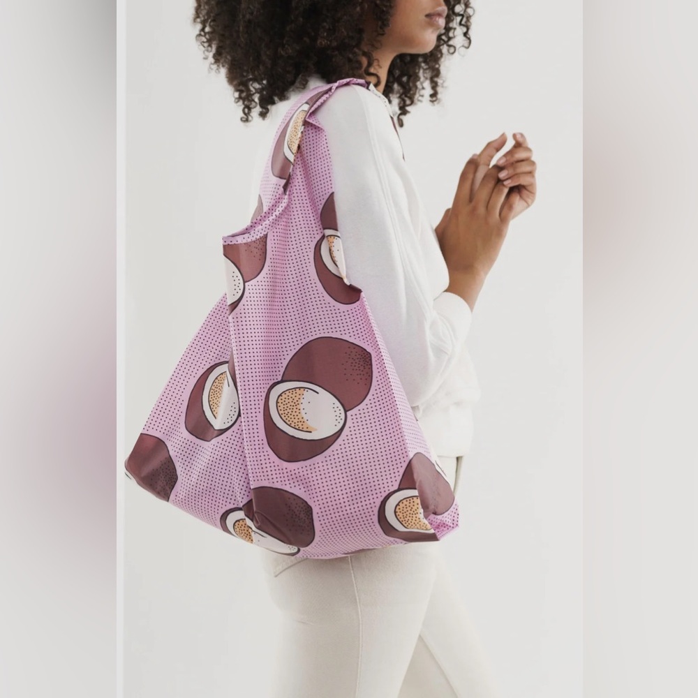 BAGGU Big Reusable Bag - Pink Coconut - Discontinued